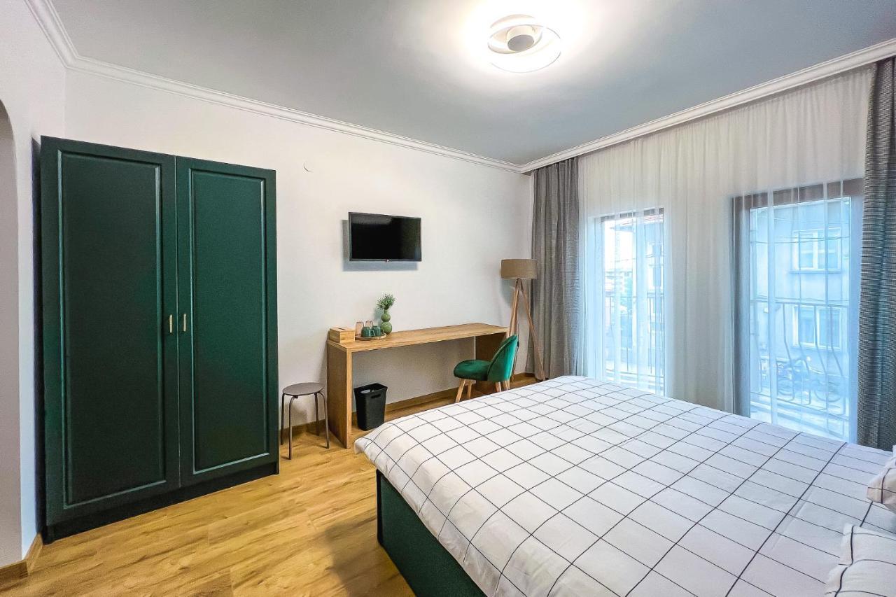 Deluxe Central Rooms Karlovo Exteriör bild