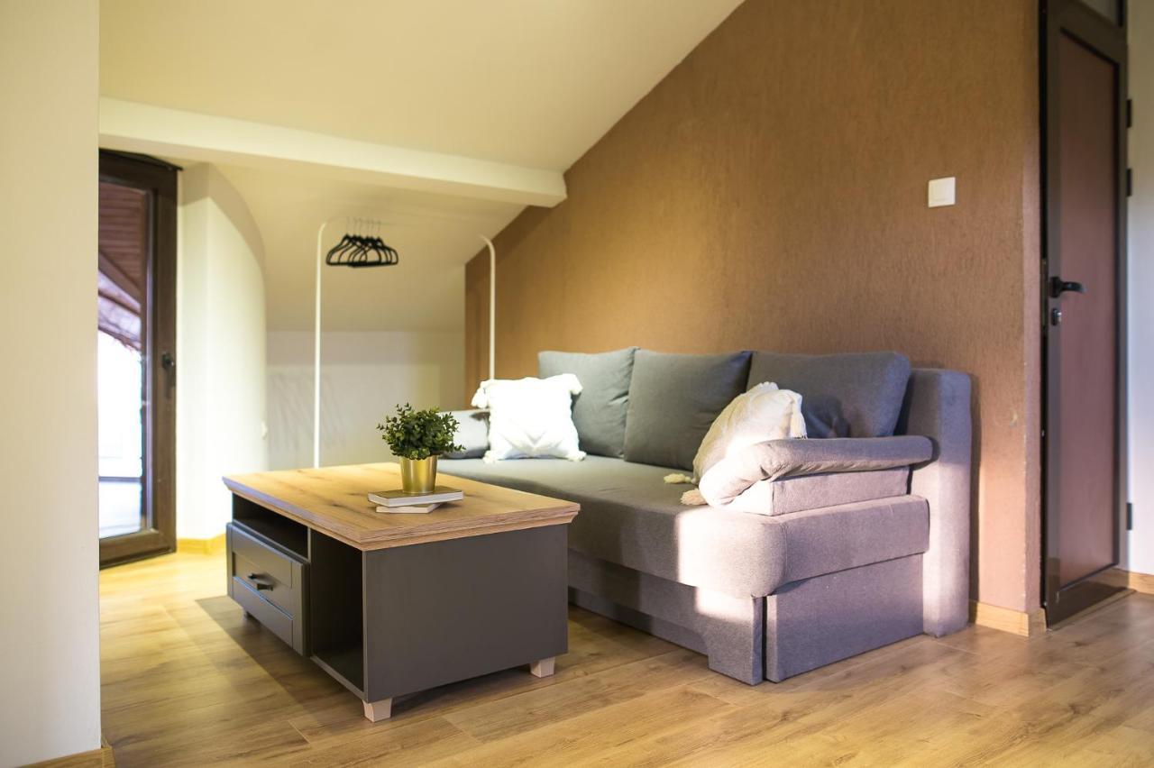 Deluxe Central Rooms Karlovo Exteriör bild