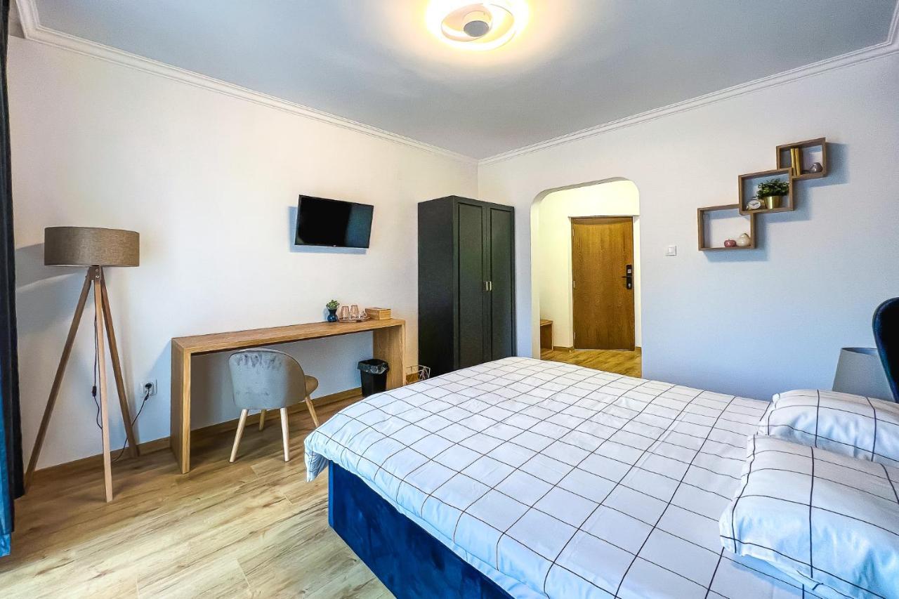 Deluxe Central Rooms Karlovo Exteriör bild