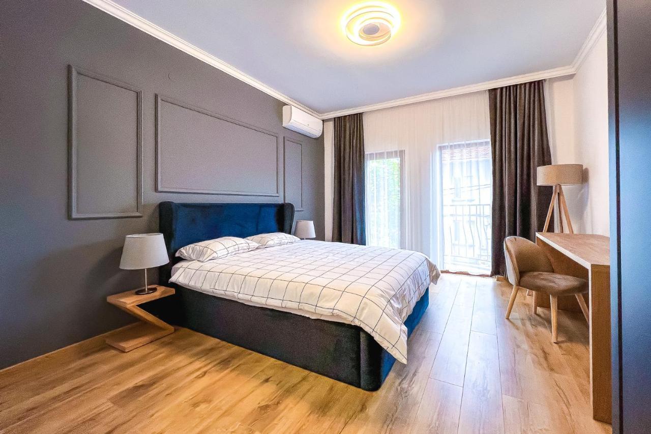 Deluxe Central Rooms Karlovo Exteriör bild