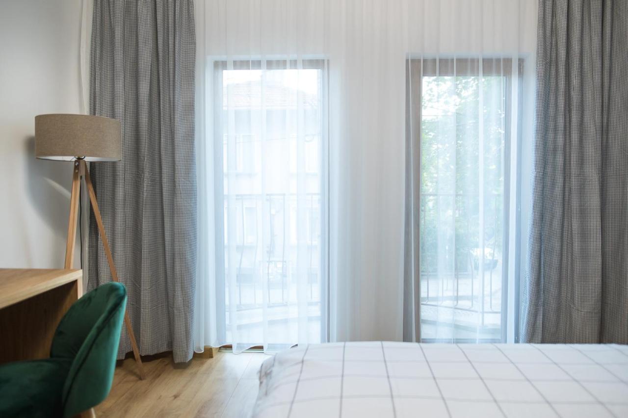 Deluxe Central Rooms Karlovo Exteriör bild
